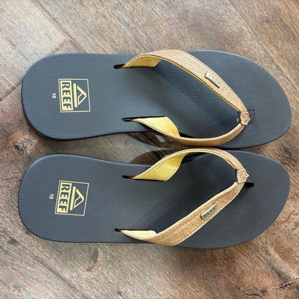 Reef Mia Sassy Flip Flops Womens 10 Brown Tan Thong Sandals Casual - Picture 2 of 7